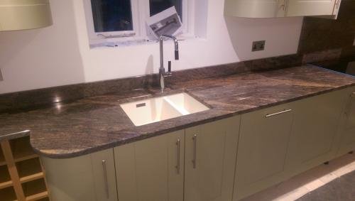 Paradiso-Bash-Granite-countertops